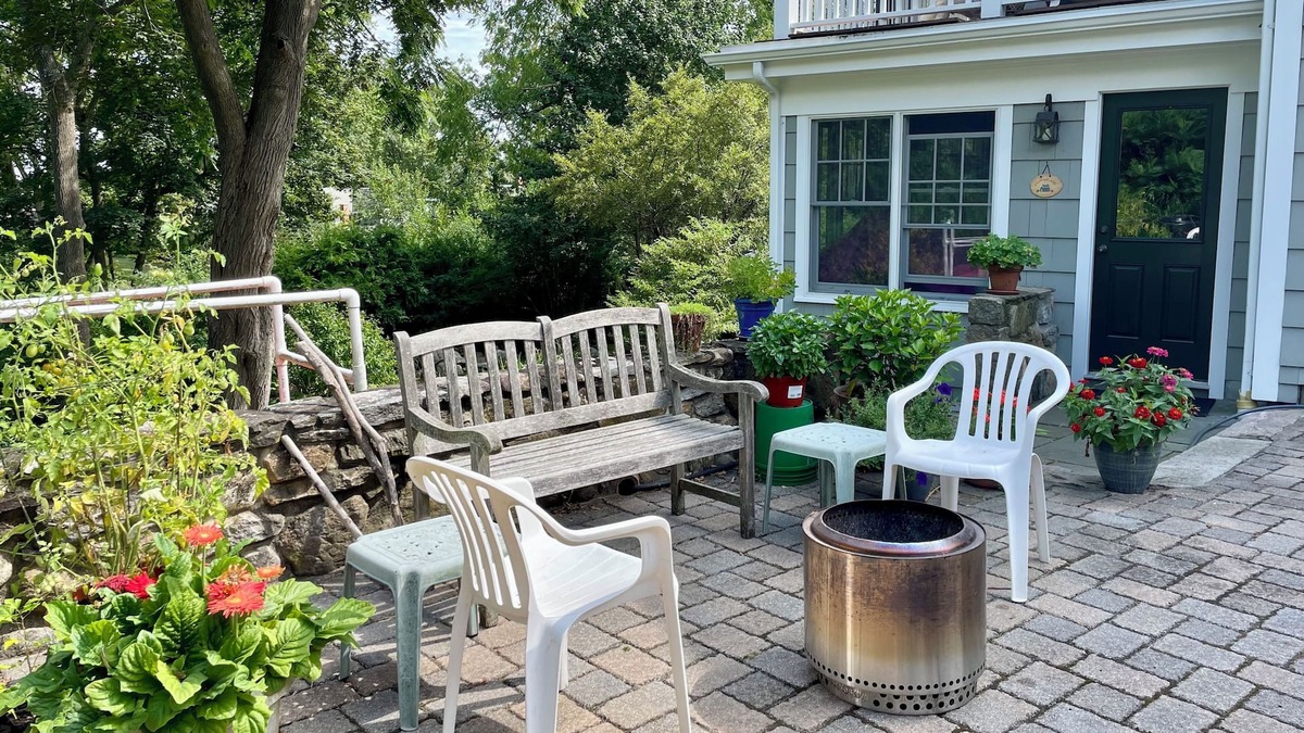 West Mystic Apartment | Charming apartment overlooking private gardens, walk to downtown Mystic