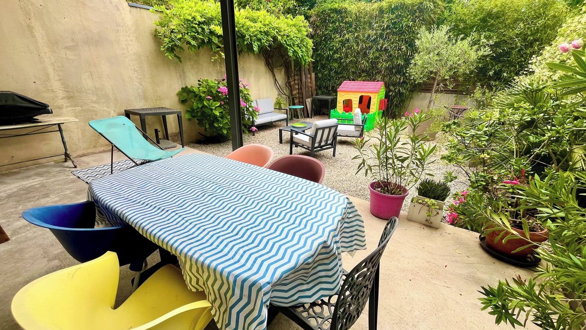 Alpes-Romans Apartment | Charming apartment with garden City center