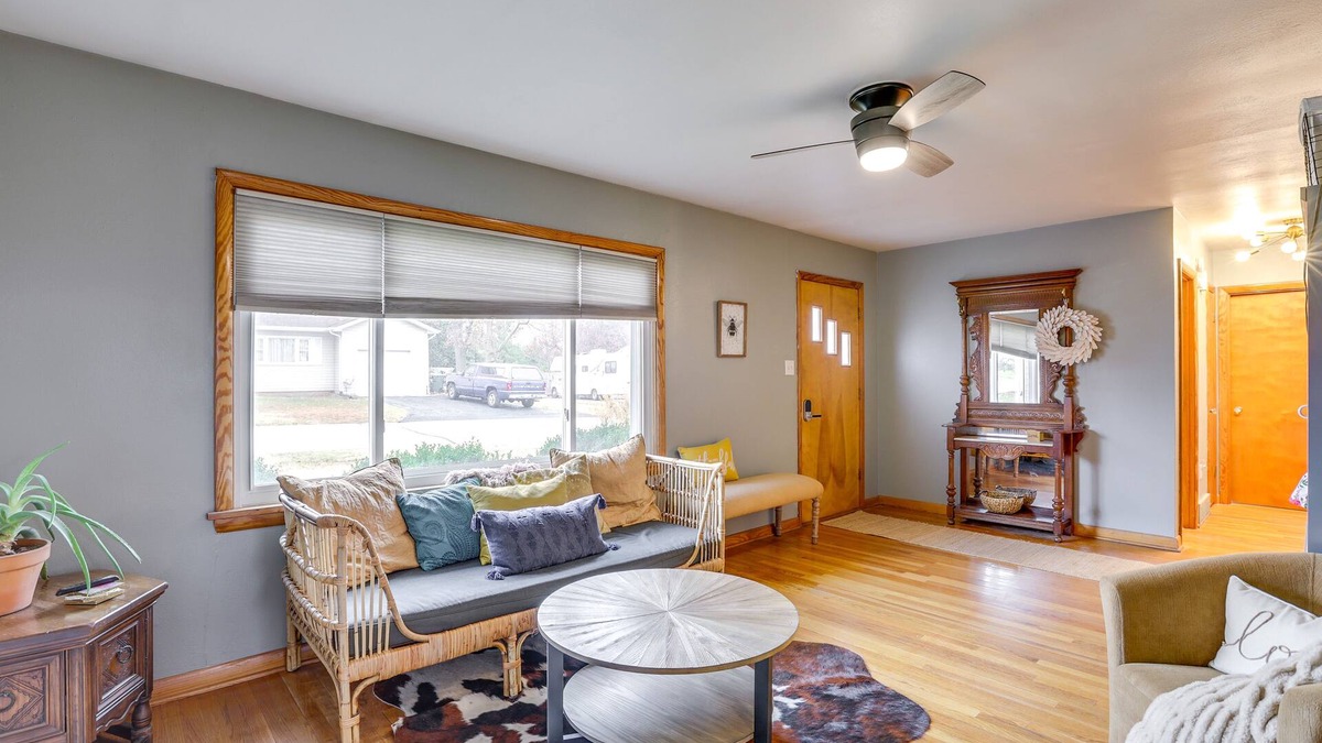Arnold House | Charming Arnold Home w/Patio & Chicken Coop!
