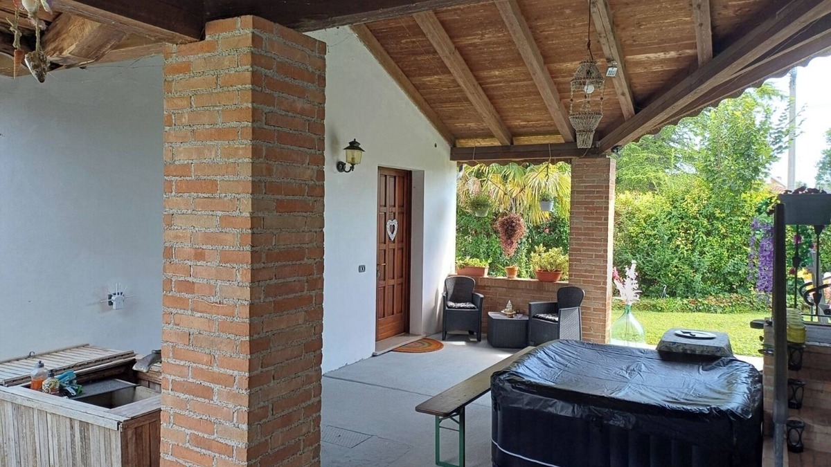 Rivarotta Bed & Breakfast | Charming B&B with AC, WiFi, fitness room in wonderful Rivarotta