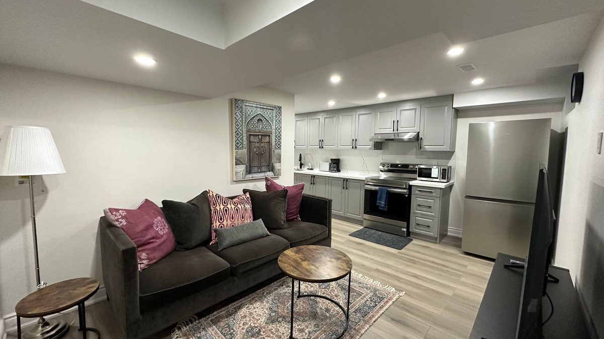 Meadowvale Village House | Charming Basement Apartment with Free Parking