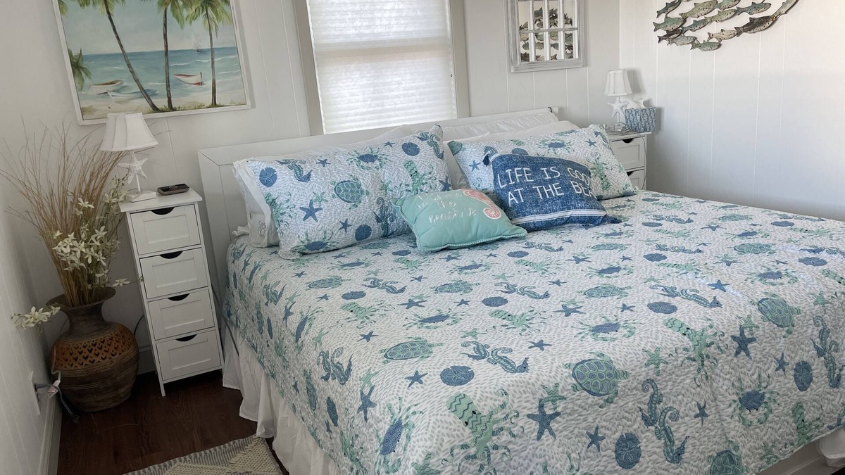 Little Nahant Cottage | Charming Beach Cottage