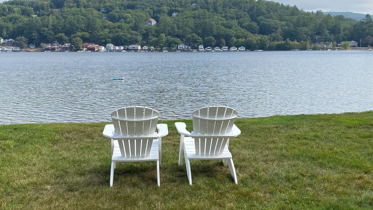 Bristol Cottage | Charming Beachfront Cottage on Newfound Lake