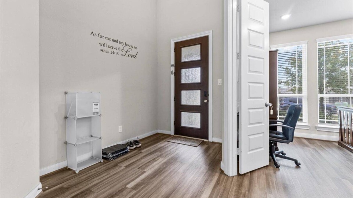 Cypress Bed & Breakfast | Charming bed & breakfast in welcoming Cypress with AC, WiFi, & basic amenities