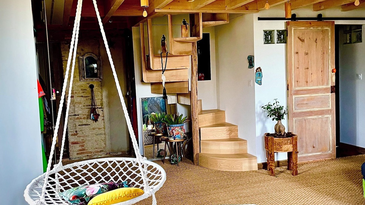 Loubens-Lauragais Bed & Breakfast | Charming bed and breakfast 30' from Toulouse * Pets welcome!
