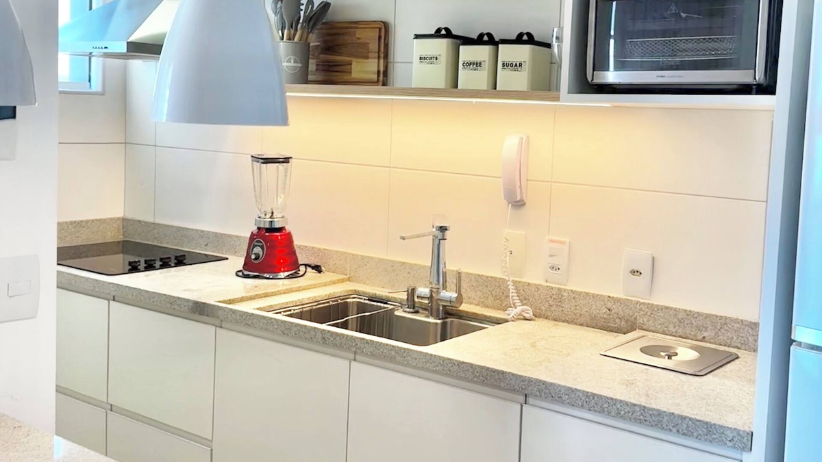 Ilha do Leite Apartment | Charming 1-bedroom apartment in Enchanting Ilha do Leite Recife with WiFi, AC