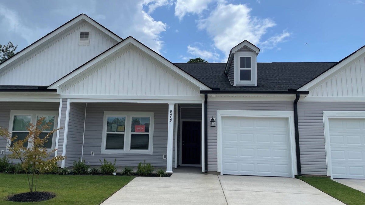 North Augusta House | Charming brand new 2-bedroom townhome with AC, WiFi in amazing North Augusta