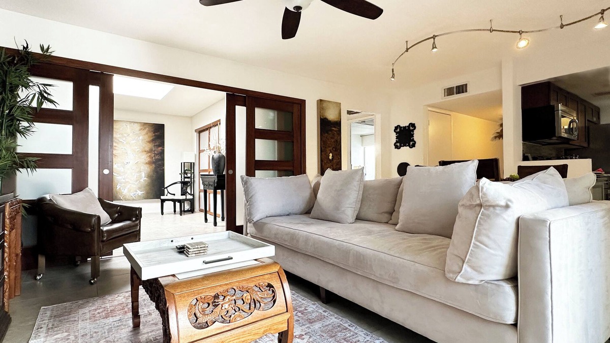 Casita Real Apts. Condo | Charming, Bright Casita w/Patio, Office & King Bed near Old Town. Dog Friendly