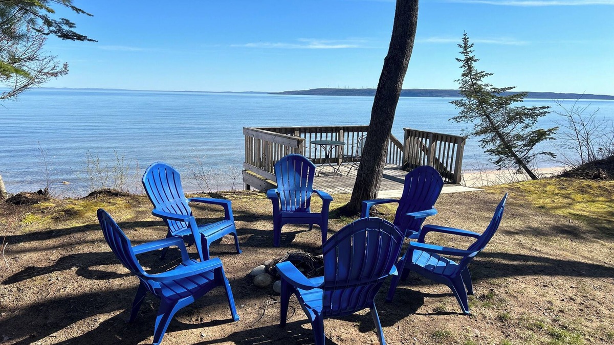 Brimley Cabin | Charming Brimley Escape with Sauna & Spectacular beach with Lake Superior Views!