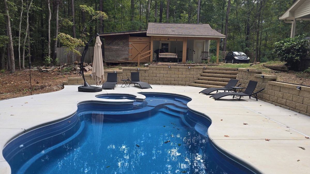 McDonough House | Charming bungalow in peaceful McDonough overlooking Heated Pool and Spa