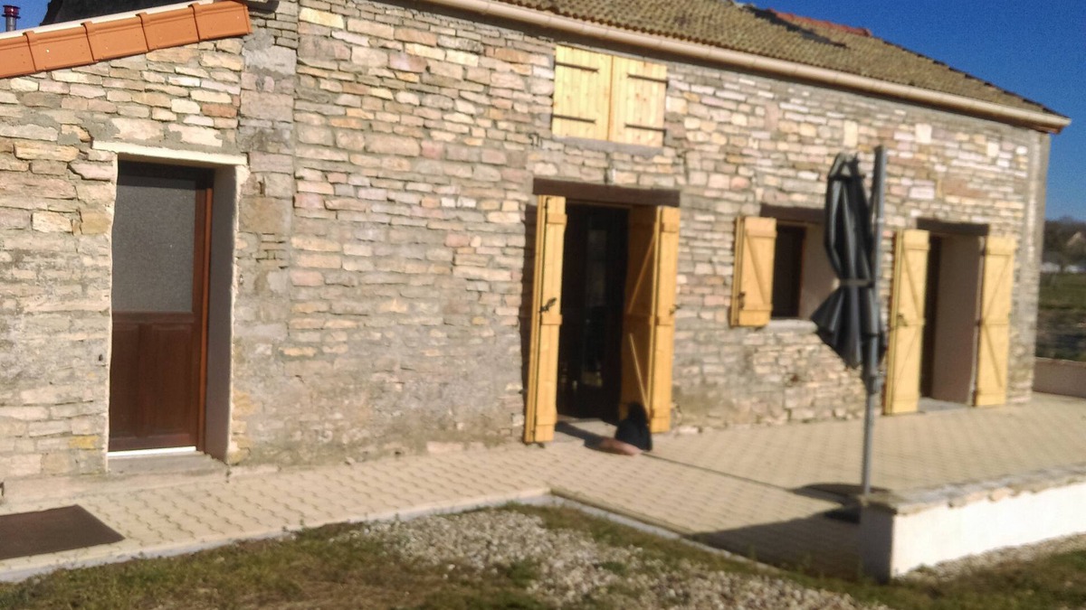 Saint-Marcel House | Charming Burgundian farm cottage