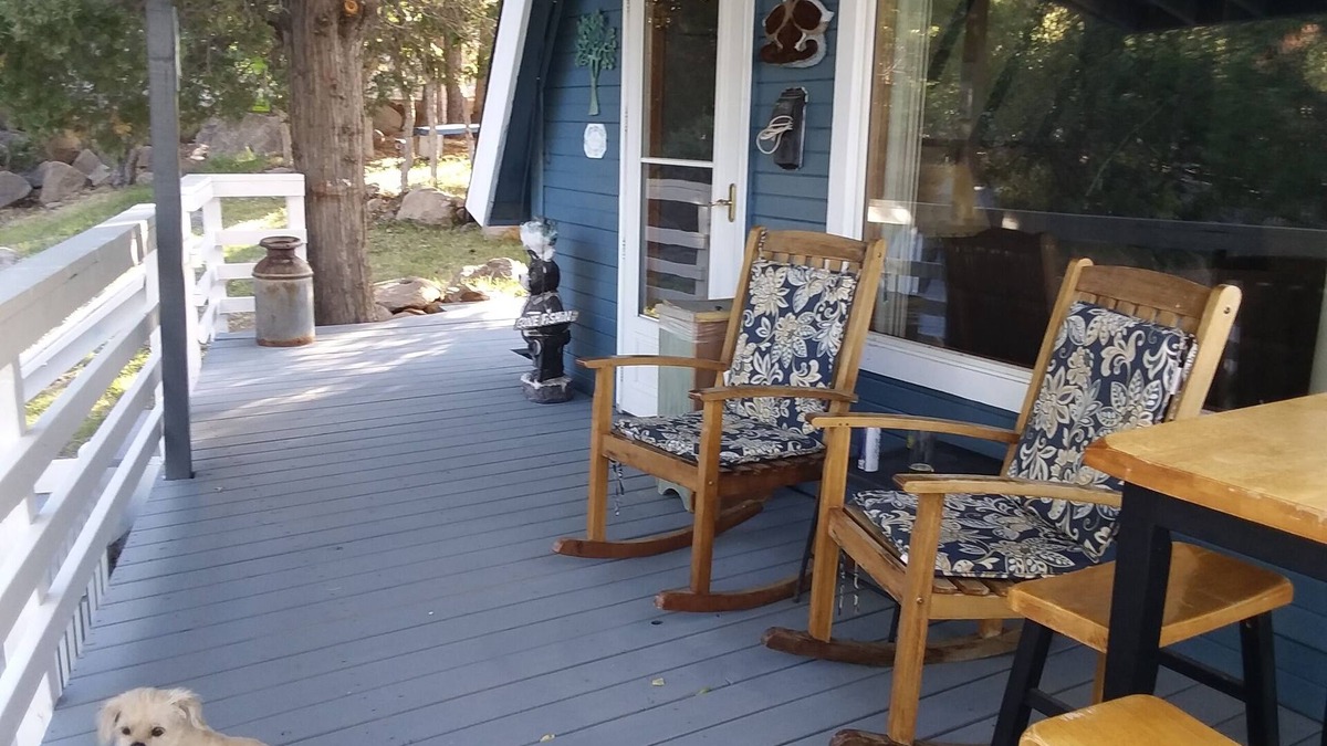 Pine Valley Cabin | Charming cabin in historical Pine Valley
