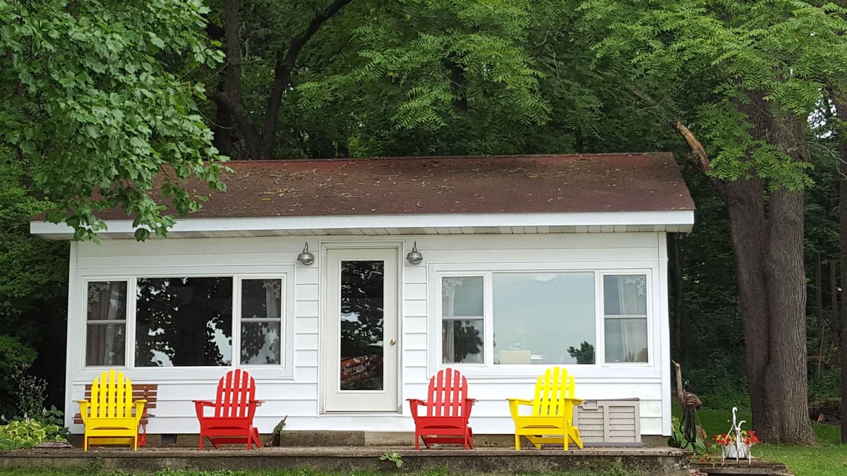 Syracuse Cabin | Charming Cabin on a Private, Serene Lake — Lake Life the Way It Used to Be