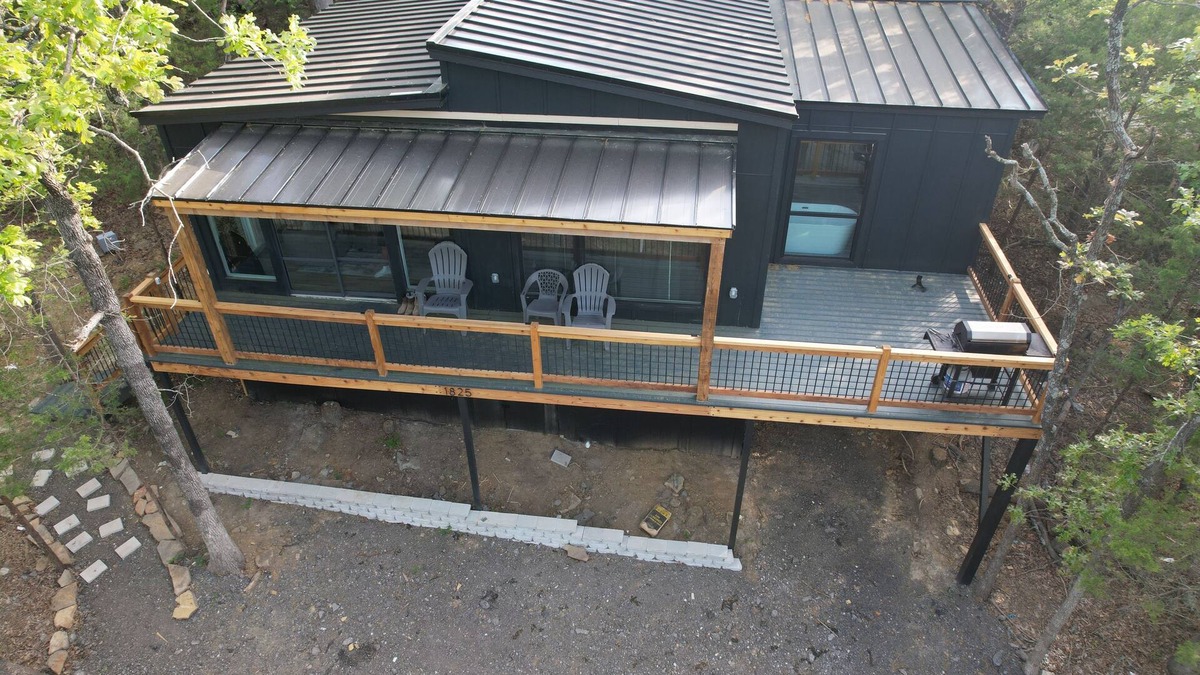 Cleveland Cabin | Charming cabin with AC and WiFi in delightful Cleveland
