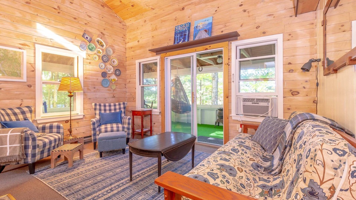 Norway Cabin | Charming Camp with an upstairs loft and wrap around deck. Near the Lake!