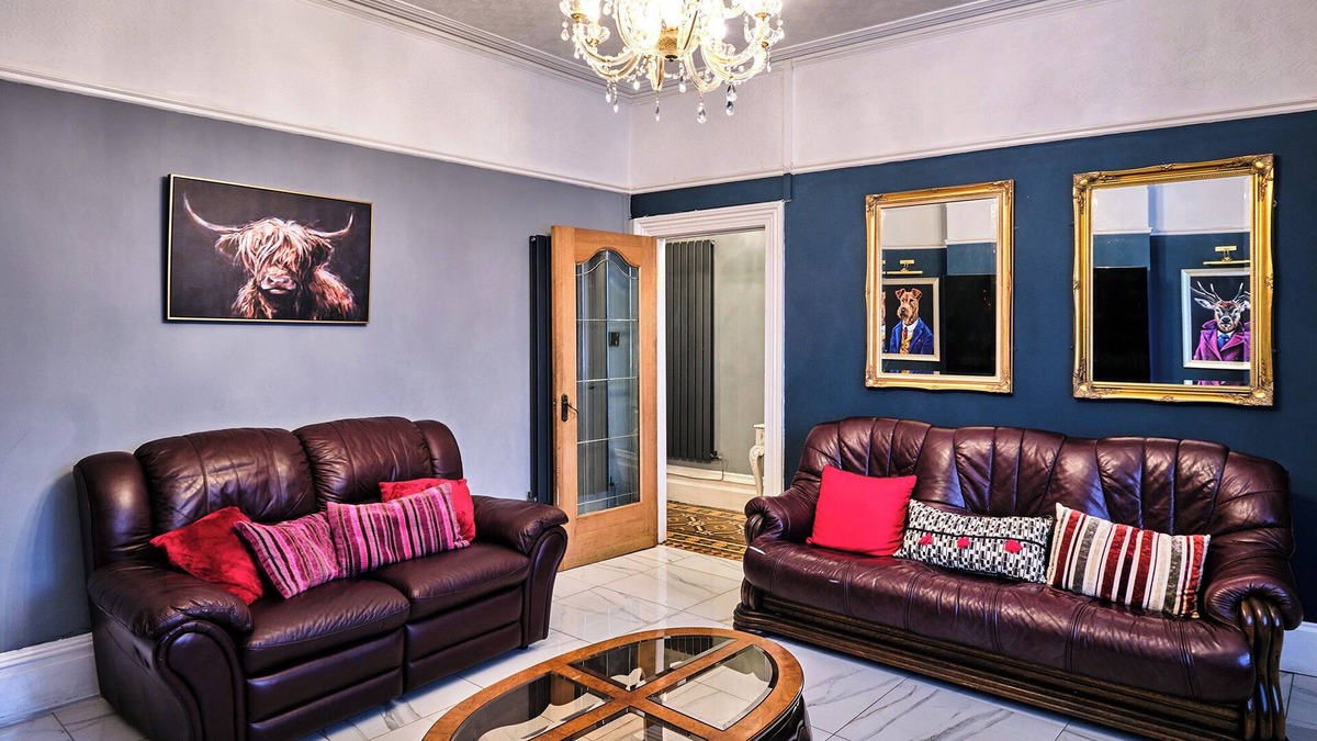 Pontcanna House | Charming Cardiff Home with Private Parking & Modern Amenities