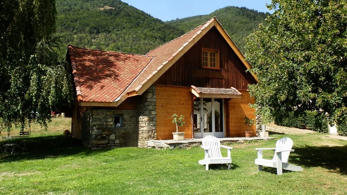 Treffort Ski Chalet | Charming chalet near Lake Monteynard and Gresse en Vercors resort