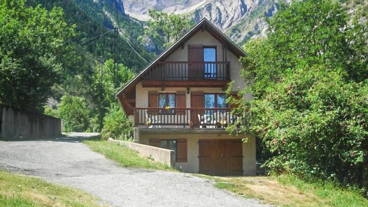 Le Glaizil Ski Chalet | Charming chalet overlooking the mountains, near the Ecrins, 3 bedrooms