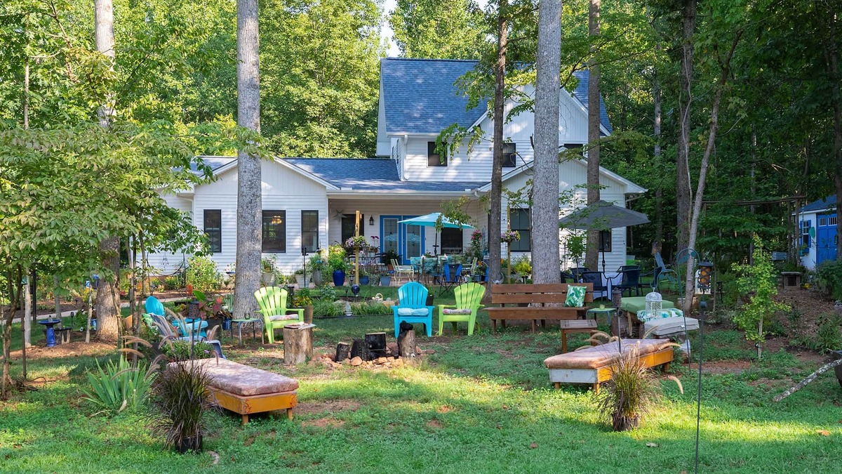 Charlottesville House | Charming Charlottesville Apt w/Outdoor Space!