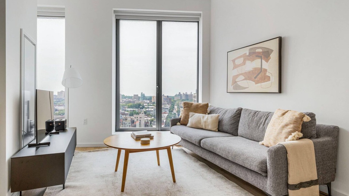 Clinton Hill Apartment | Charming Clinton Hill 2BR w/Roof Pool, Doorman, W/D, by Blueground