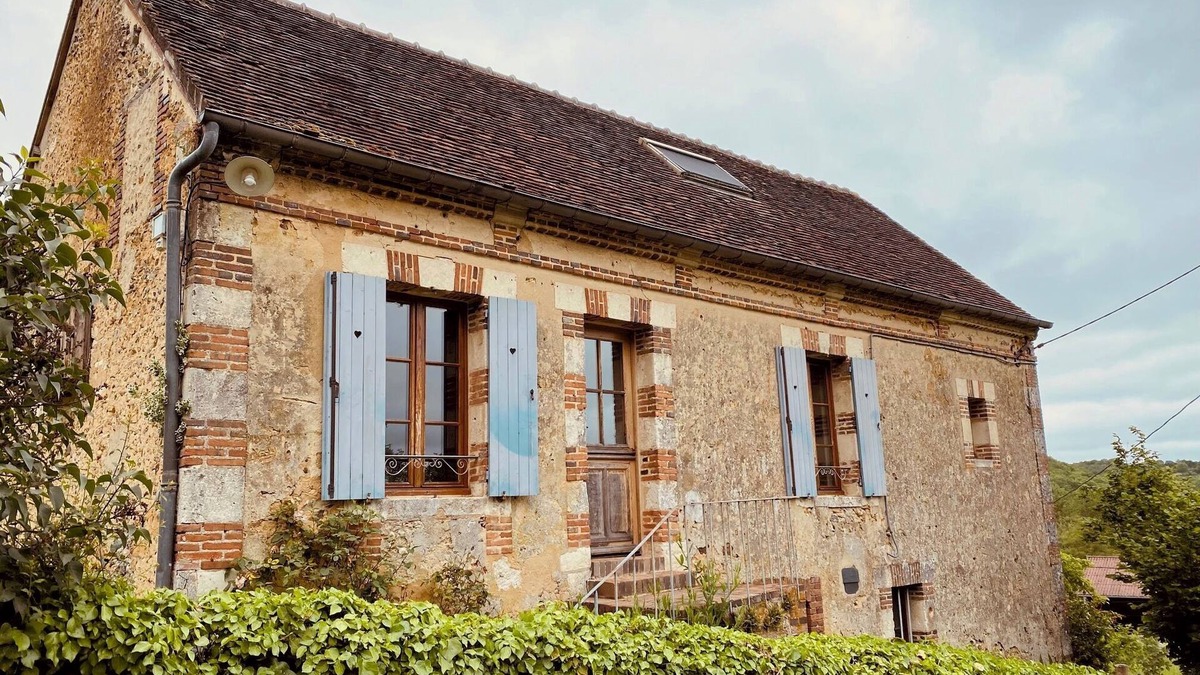 Moulicent House | Charming country house on the edge of a forest