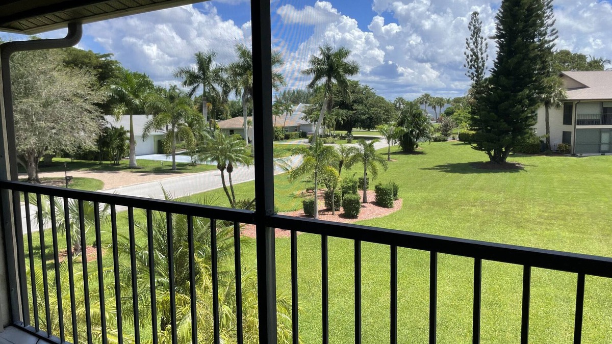 Lely Apartment | Charming Condo in Naples