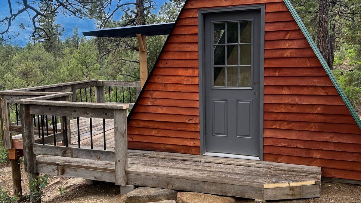 Gulnare Cabin | Charming Convertible A Frame Cabin 1-bedroom cabin in Boncarbo