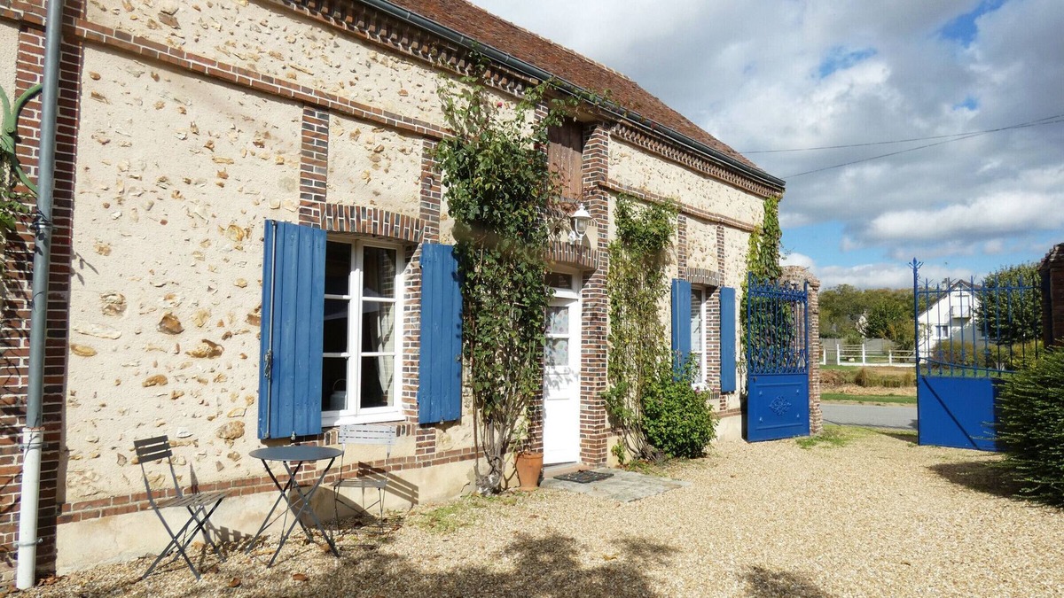 Le Boullay-Thierry Cottage | Charming Cottage with Pool Near Dreux and Chartres - Sleeps 4
