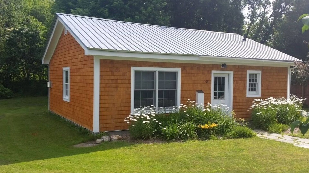 Montgomery Center Cottage | Charming cottage by Jay Peak