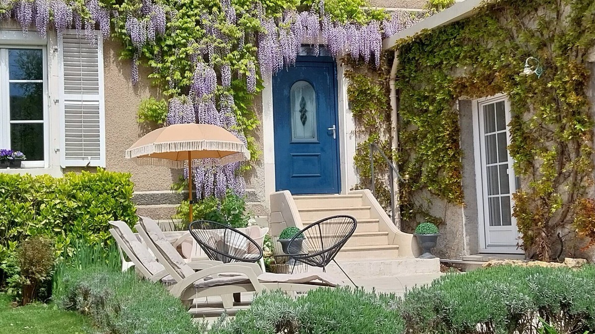 Blenod-les-Toul Cottage | Charming cottage near Toul with private parking and terrace