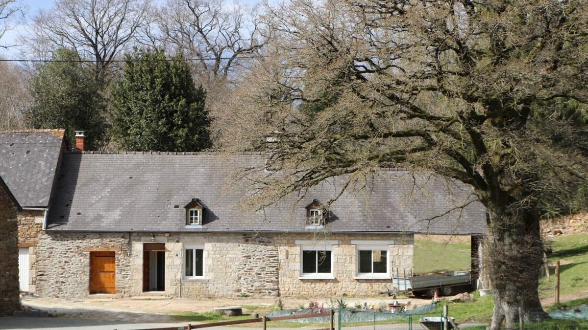 La Chapelle d'Audaine Cottage | Charming Cottage Near Bagnoles de l'Orne: Garden, Animals, Fully Equipped, WiFi, All Inclusive