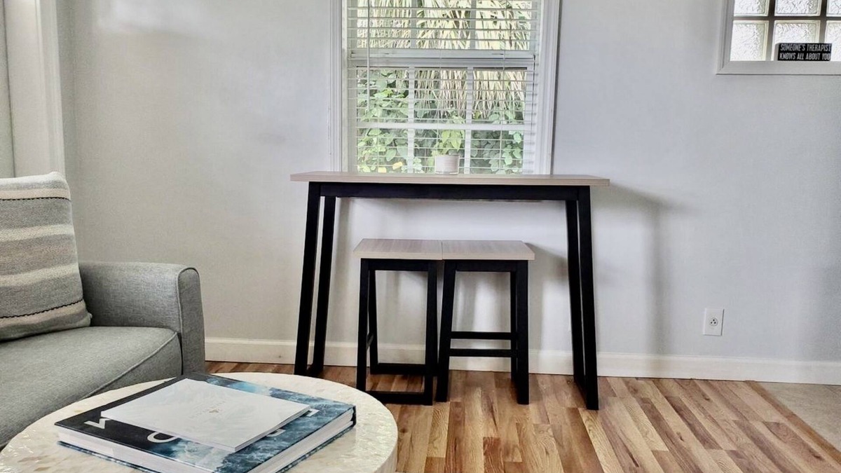 Southwest House | Charming Cottage in heart of West Palm Beach