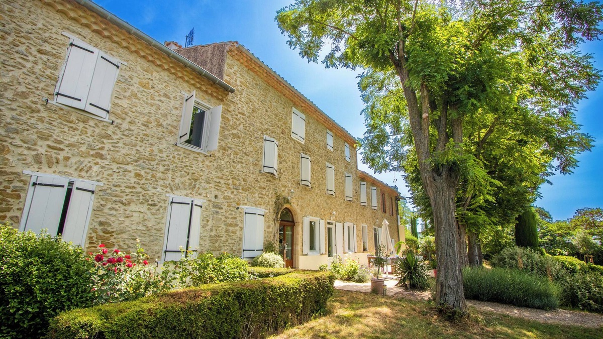Limoux Apartment | Charming cottage and pool in the center of the Cathar Country/Carcassonne