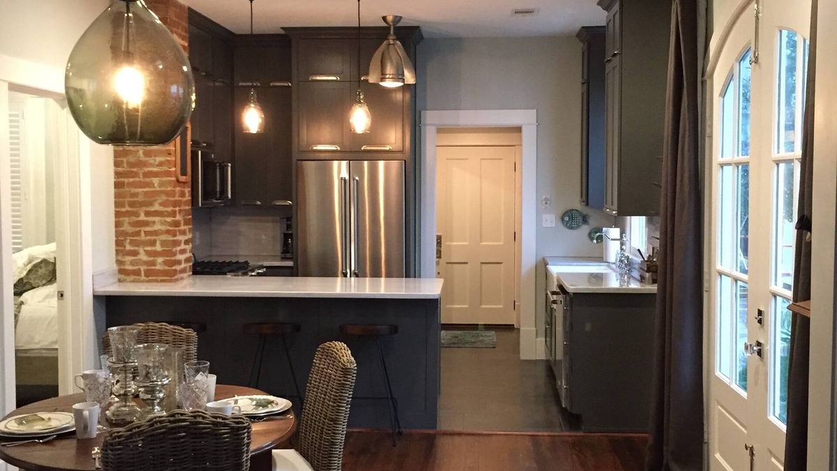 Galveston House | Charming cottage beautifully restored