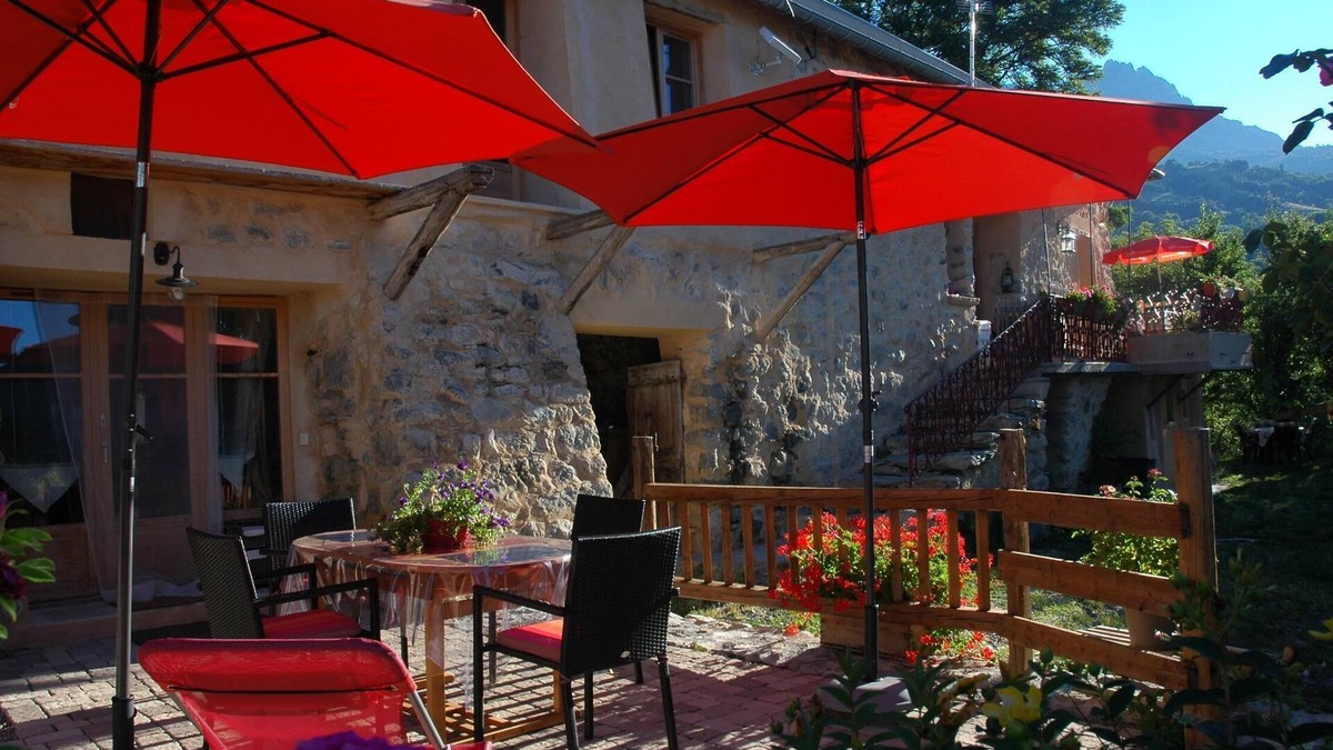 Chorges Cottage | Charming cottage due south gates of Queyras, Ecrins and Embrun