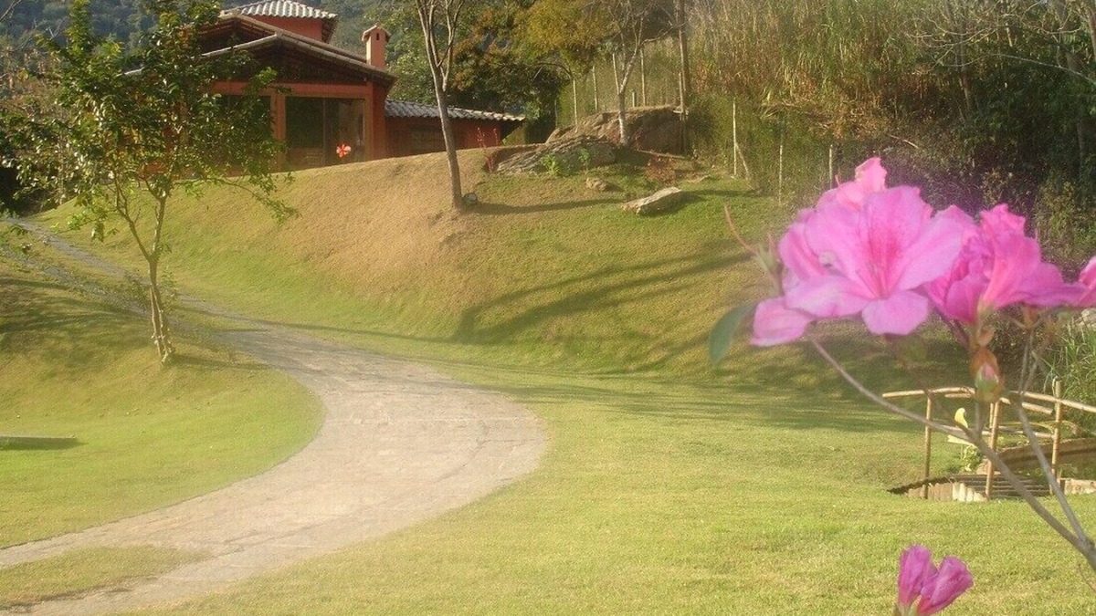 Araras House | Charming Cottage, Film View Valley, Belo Garden, Swimming Pool