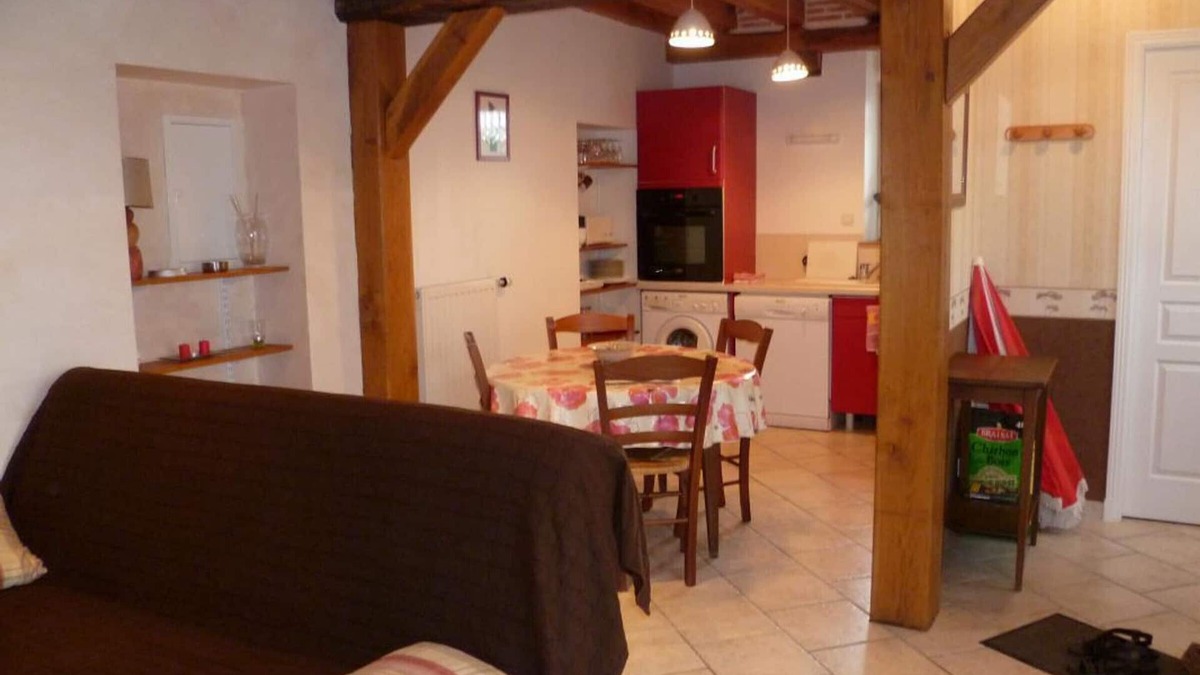 Cour-Cheverny Cottage | Charming Cottage with Private Garden, Near Vineyards, Pet-Friendly, Internet, BBQ