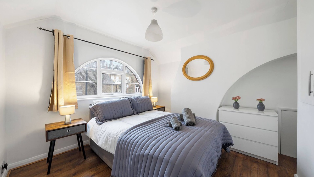Gospel Oak Cottage | Charming Cottage Hampstead Heath