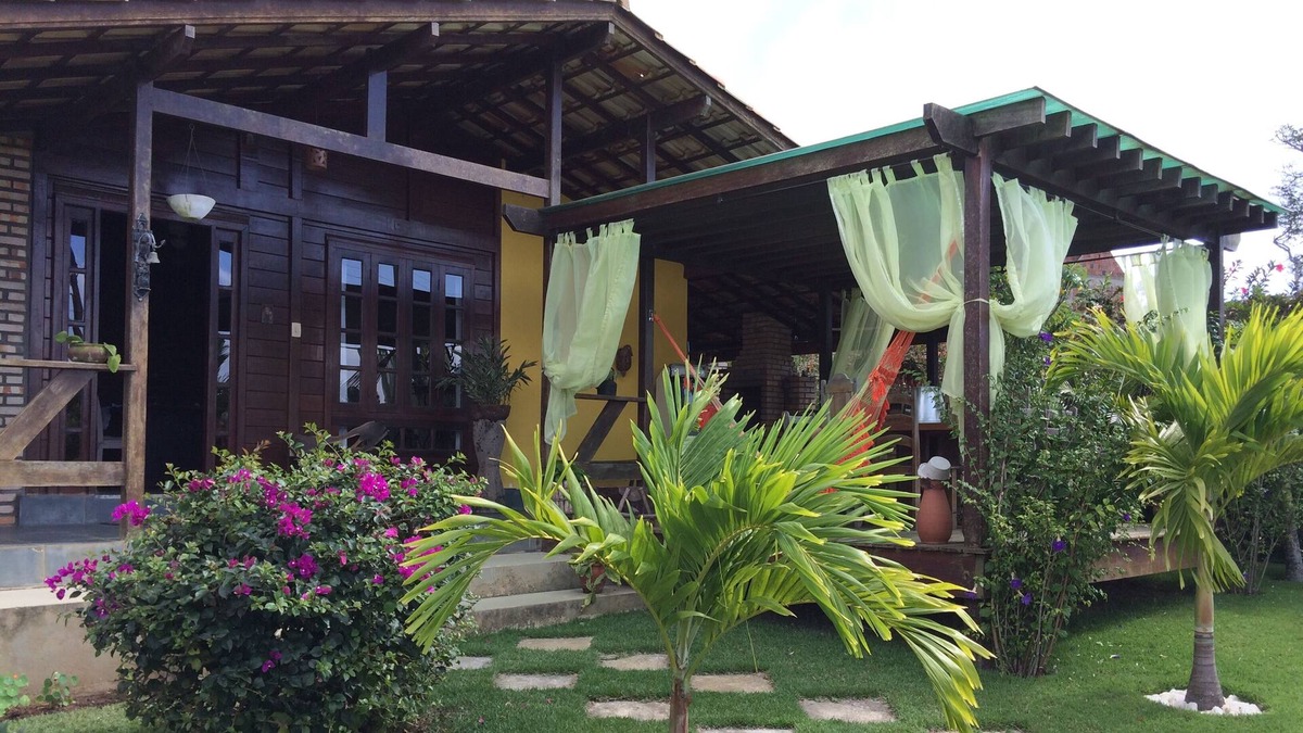 Bananeiras Cottage | Charming cottage in banana trees in Cond. Serra Waters