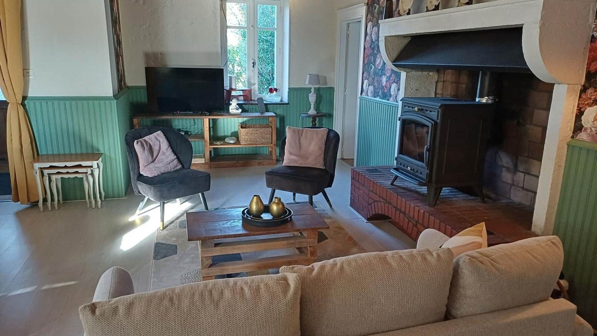 Saint-Felix Cottage | Charming cottage in natural setting for 6 people
