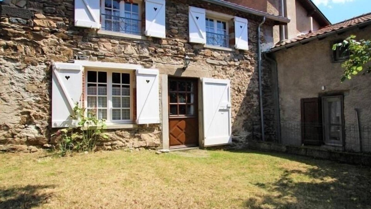 Blesle Cottage | Charming Cottage in Historic Village with Courtyard, Near Scenic Gorges and Medieval Sites