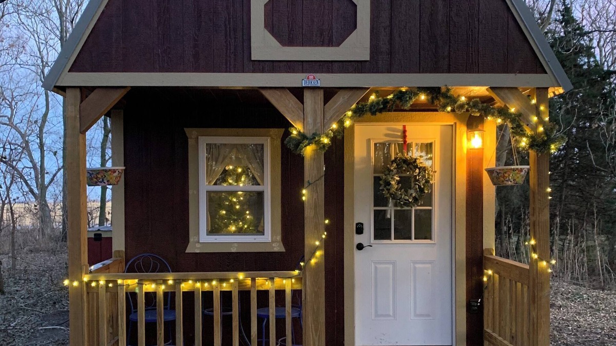 Saint Libory Cottage | Charming cottage in the countryside with adventure & creative experiences.
