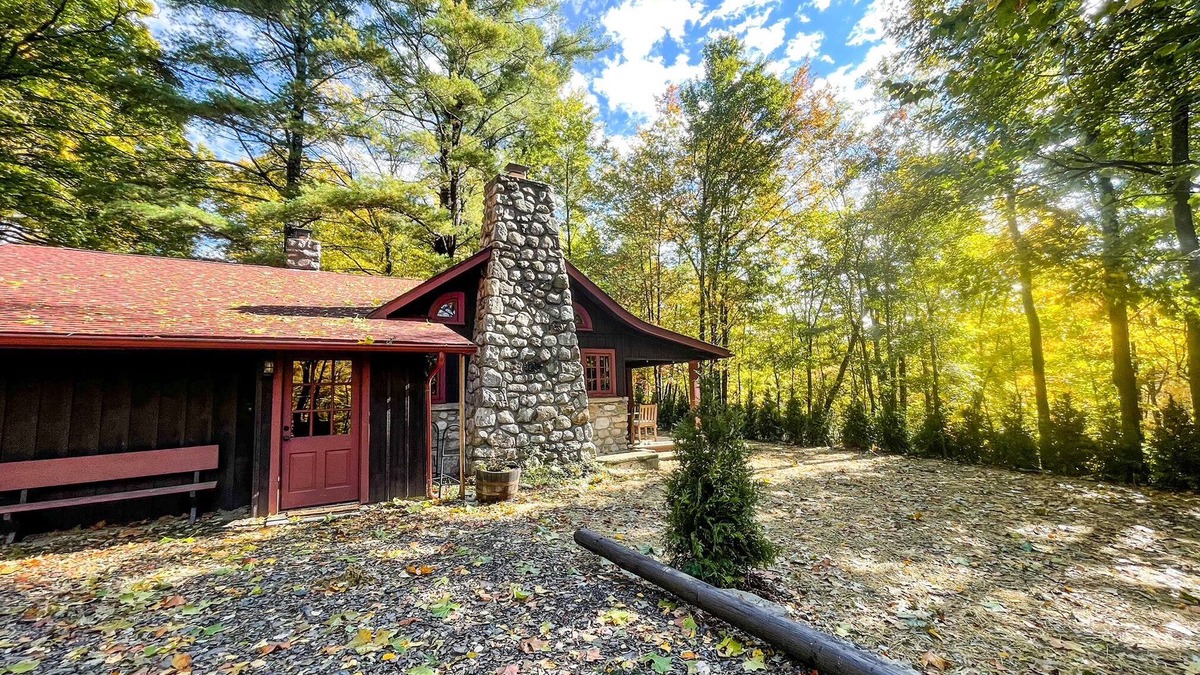 Wallkill Cottage | Charming Cottage in the Heart of the Shawangunks