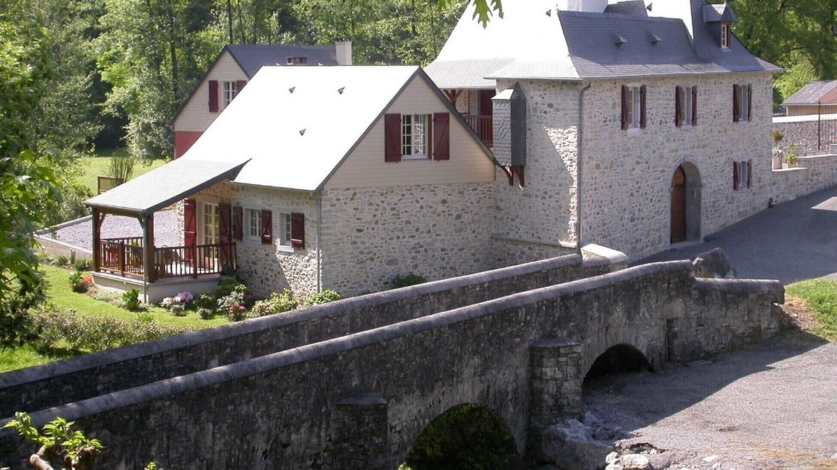 Eysus House | CHARMING *** COTTAGE IN UPPER BEARN IN PIEMONT PYRENEEN - 1 to 4 PEOPLE