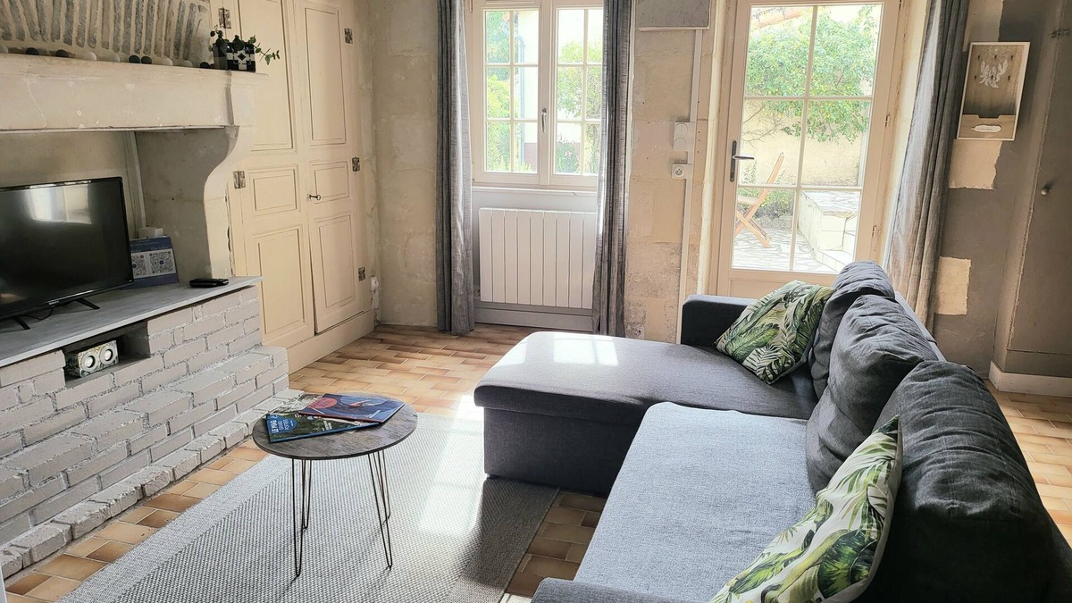 La Puye House | Charming cottage near Futuroscope, medieval city Chauvigny and La Roche Posay