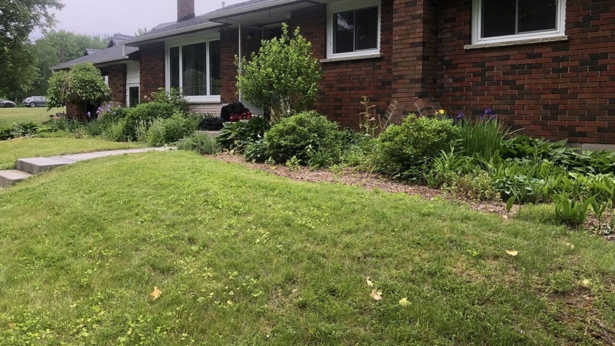Grafton Cottage | Charming Cottage Near Lake - Toronto Just an Hour Away