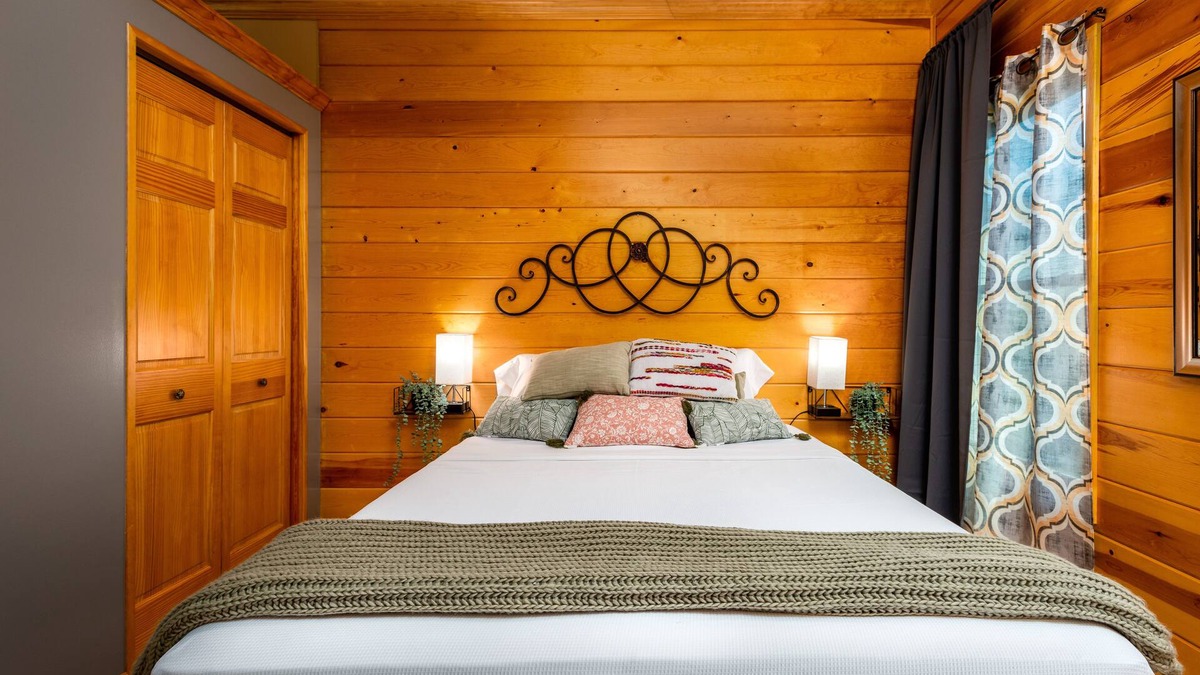 Tonawanda Cottage | Charming Cottage near Niagara Falls and Buffalo