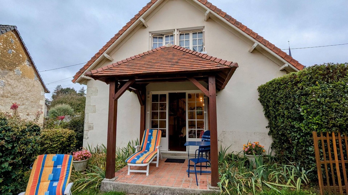 Gehee Cottage | Charming Cottage Near Valençay Castle, 3 Beds, Garden, and Close to Beauval Zoo