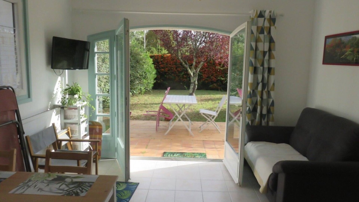 Arvert House | Charming cottage, new, quiet, near La Tremblade.