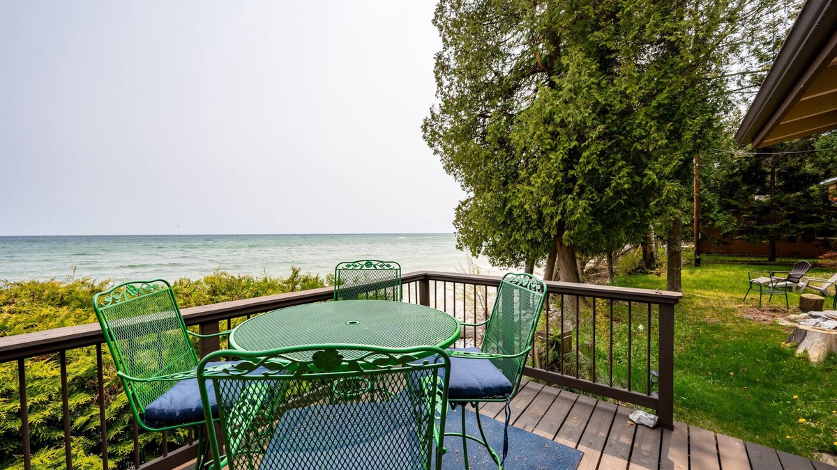 Sister Bay Cottage | Charming Cottage On The Shore Of Lake Michigan!